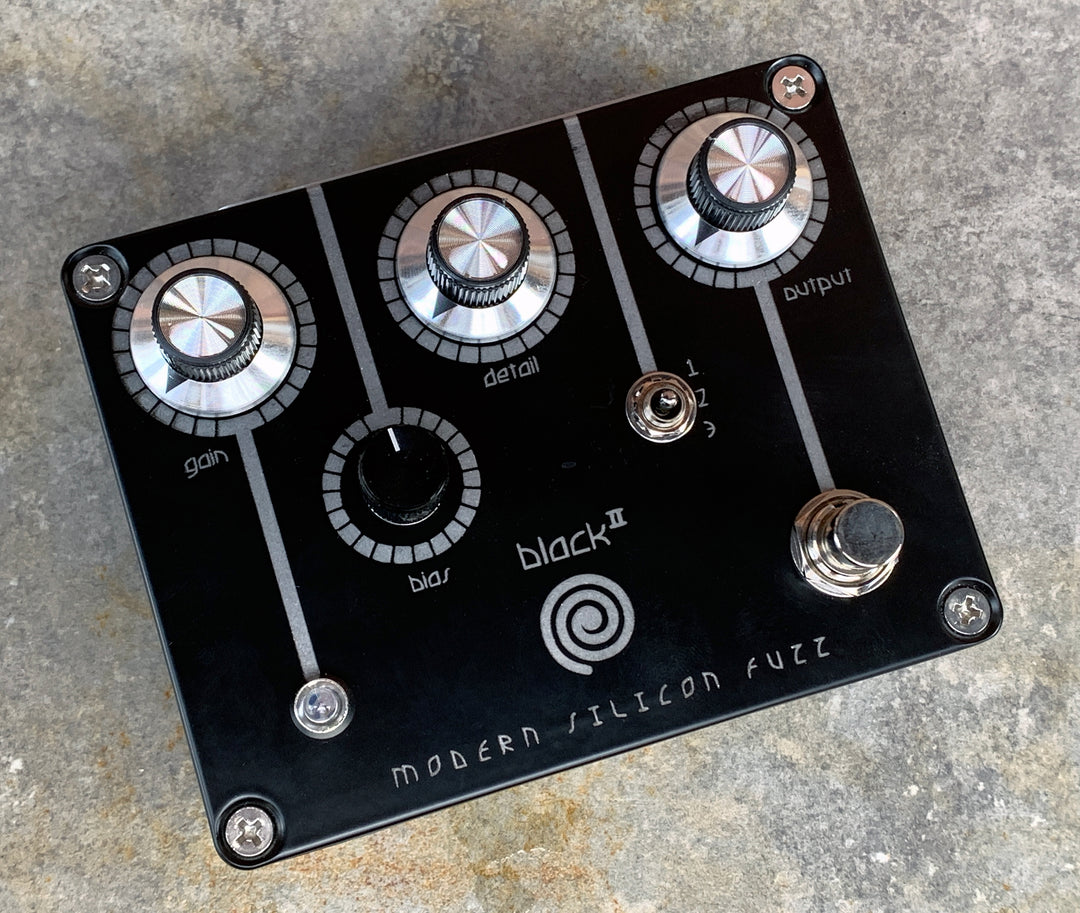 Black Spiral II Modern Silicon Fuzz